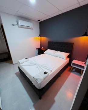 Hotel alma luu